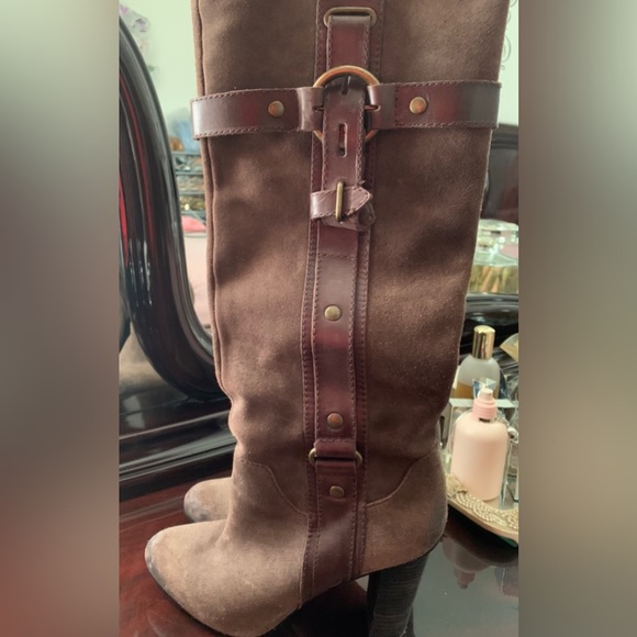 NINE WEST LEATHER KNEE HIGH BOOTS - Picture 4 of 8